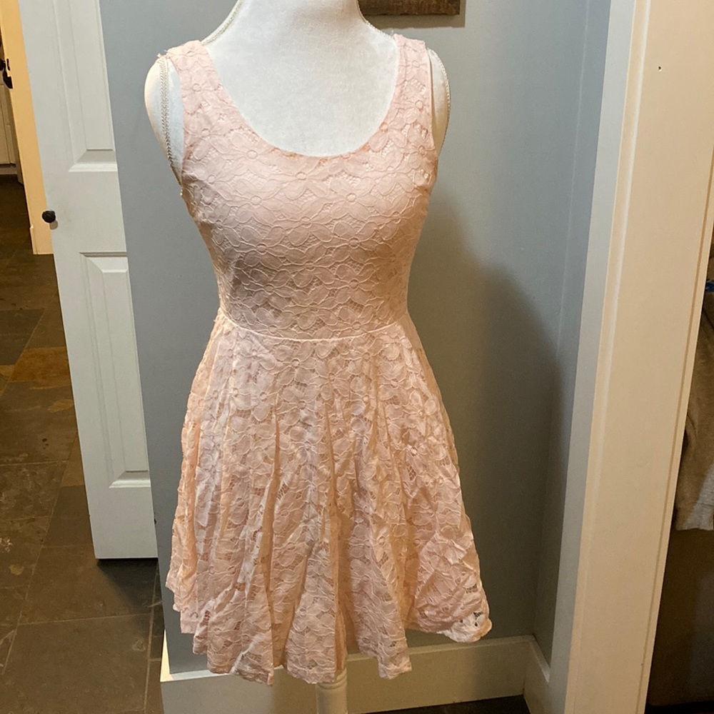 Varga Light Pink Lace Dress Size L